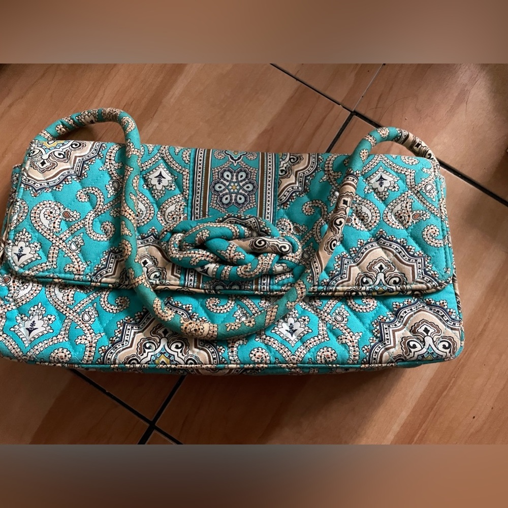 Vera Bradley Knot Just a Clutch